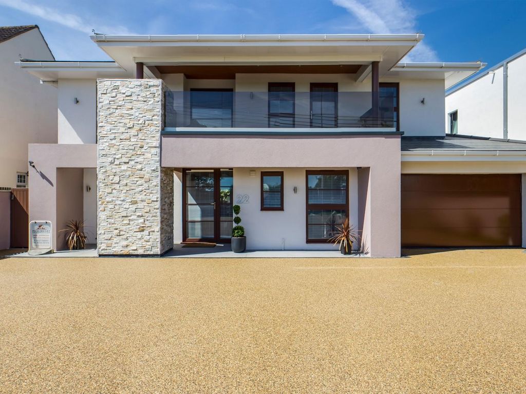 Property for sale in Noak Hill Road, Billericay CM12 Zoopla