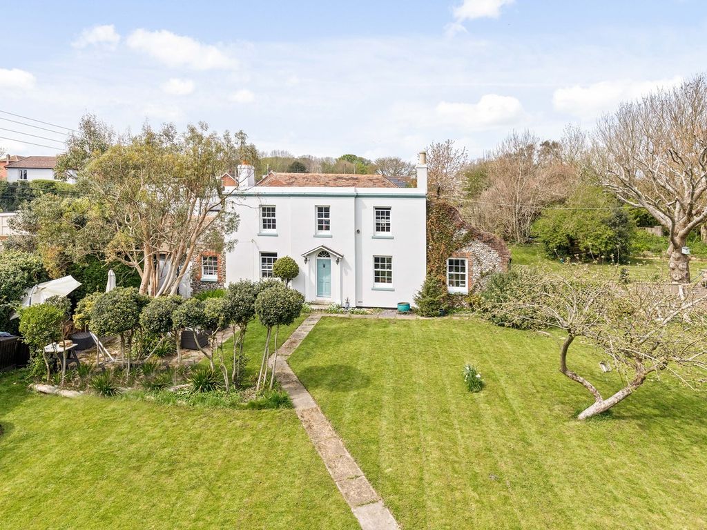 5 bed detached house for sale in The Street, Guston, Dover CT15 Zoopla