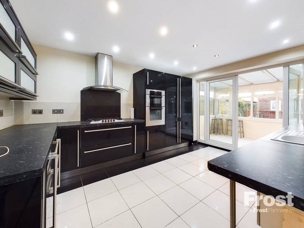 Chesterfield Road, Ashford, Surrey TW15  