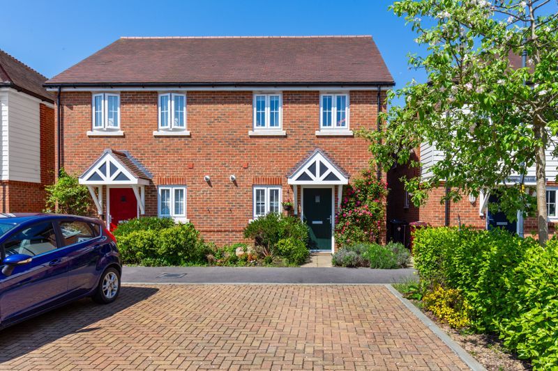 2 bed end terrace house for sale in Belmont Place, Southbourne