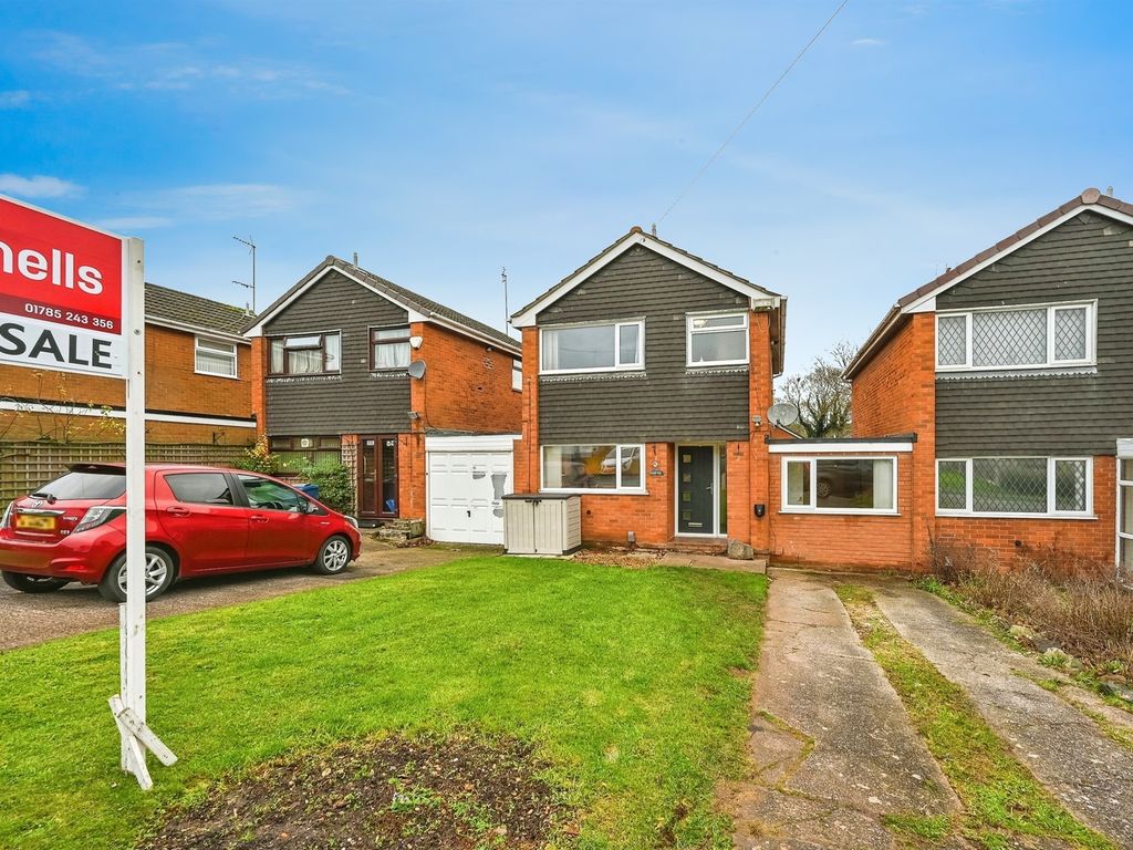 3 bed linkdetached house for sale in Shannon Road, Stafford ST17, £