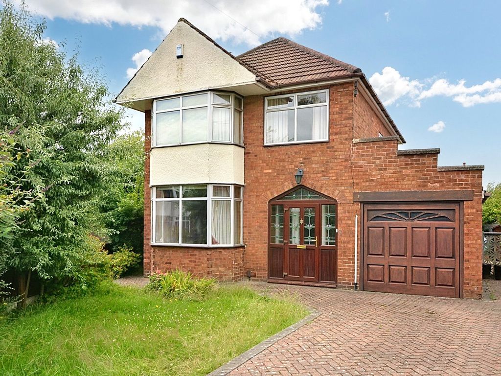 3 bed detached house for sale in Barnswick View, Cookridge, Leeds LS16