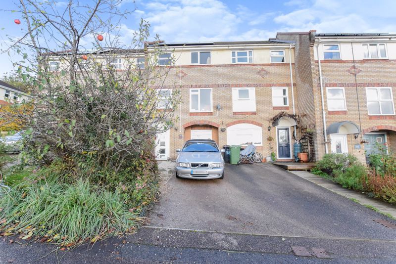 Garland Close Exeter EX4  