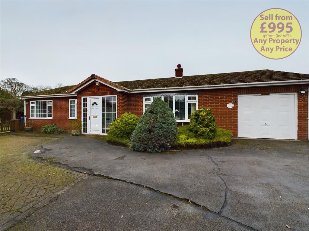 3 bed detached bungalow for sale in Cricket Field Lane, Retford DN22, £