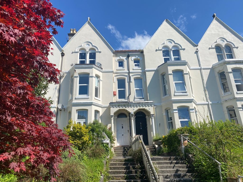 2 bed flat for sale in Connaught Avenue, Mannamead, Plymouth PL4 Zoopla