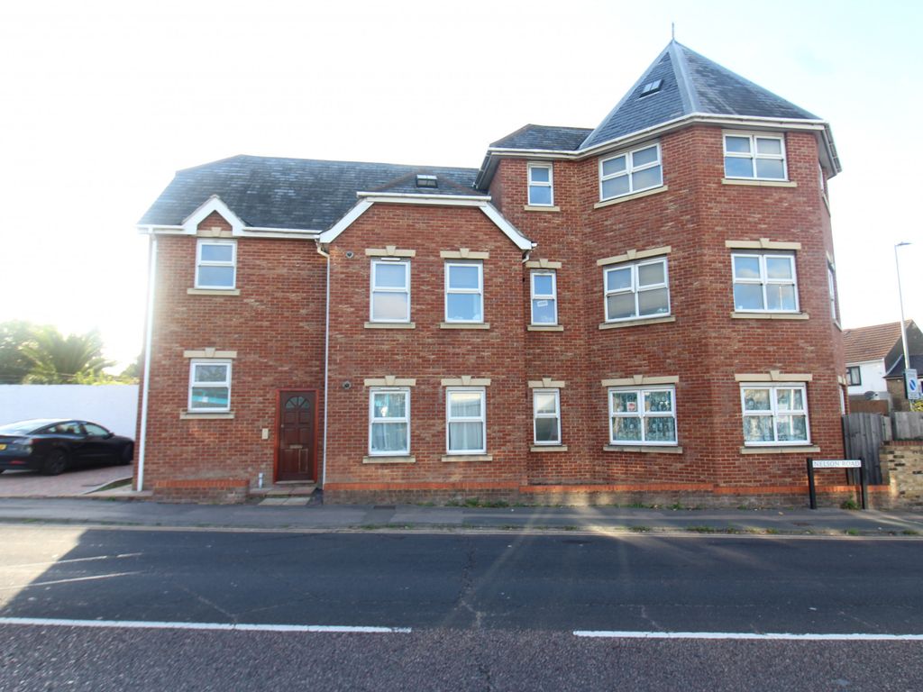 123 Gillingham Road, Gillingham, Kent ME7  