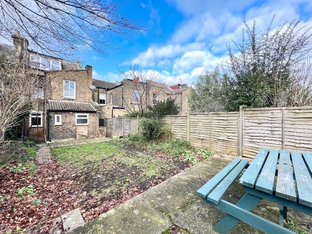 1 bed flat to rent in Mackenzie Road, Beckenham BR3 Zoopla