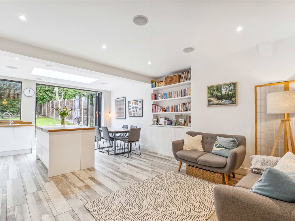 3 bed detached house for sale in Longstaff Road, London SW18, £875,000