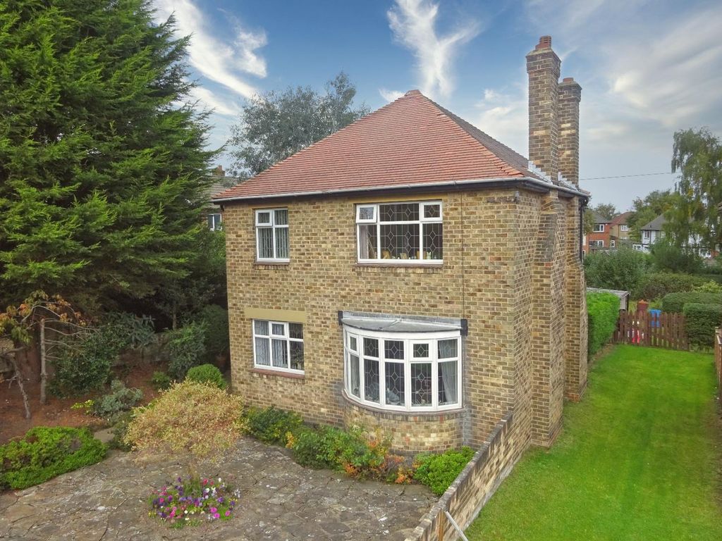 3 bed detached house for sale in Fartown, Pudsey LS28 Zoopla