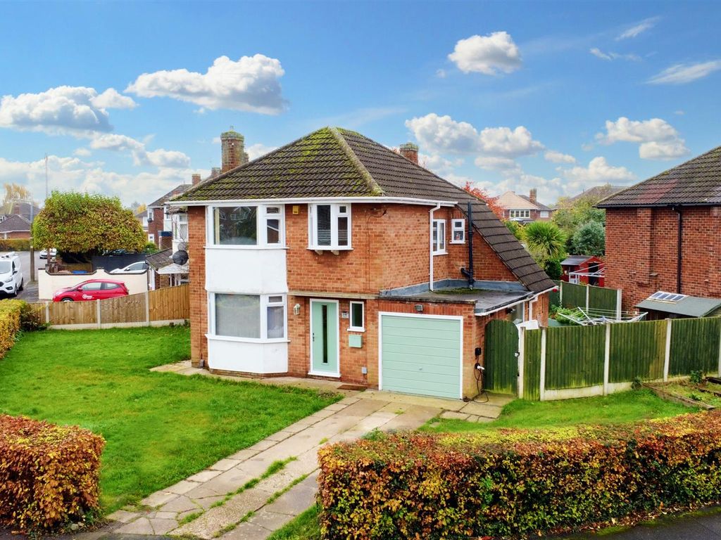 3 bed detached house for sale in Wensleydale Road, Long Eaton