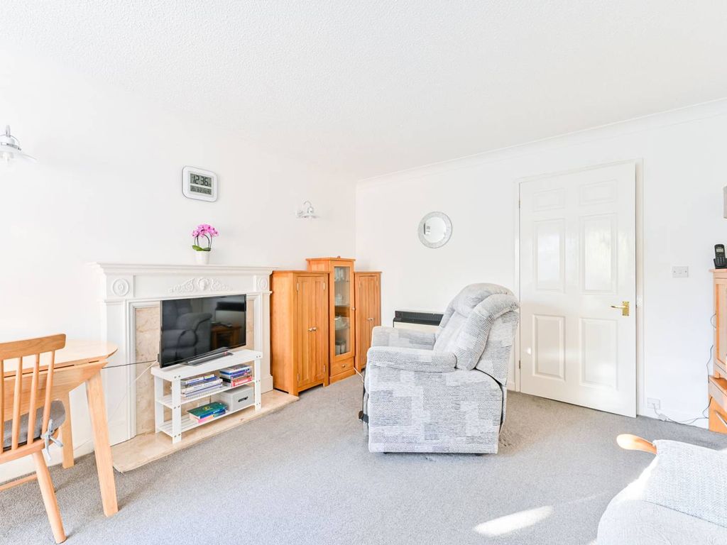 1 bed flat for sale in Wembley Park Drive, Wembley Park, Wembley HA9, £