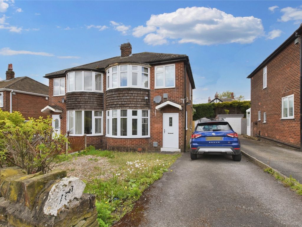 3 bed semidetached house for sale in Dewsbury Road, Tingley, Wakefield