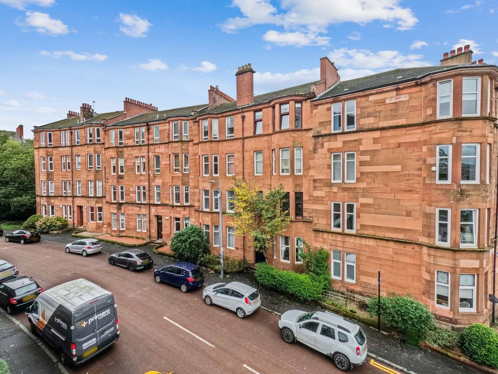 1 bed flat for sale in Clincart Road, Mount Florida, Glasgow G42, £