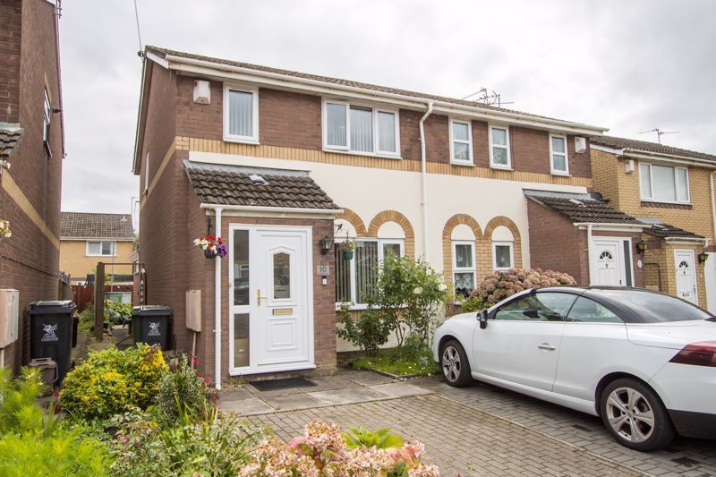 3 bed semidetached house for sale in Waterford Close, Grangetown