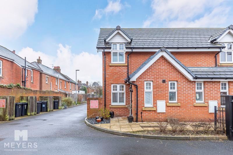 1 bed end terrace house for sale in Tuckton Place, Southbourne BH6, £