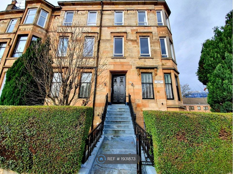 Studio to rent in Paisley Road West, Glasgow G51, £925 pcm Zoopla