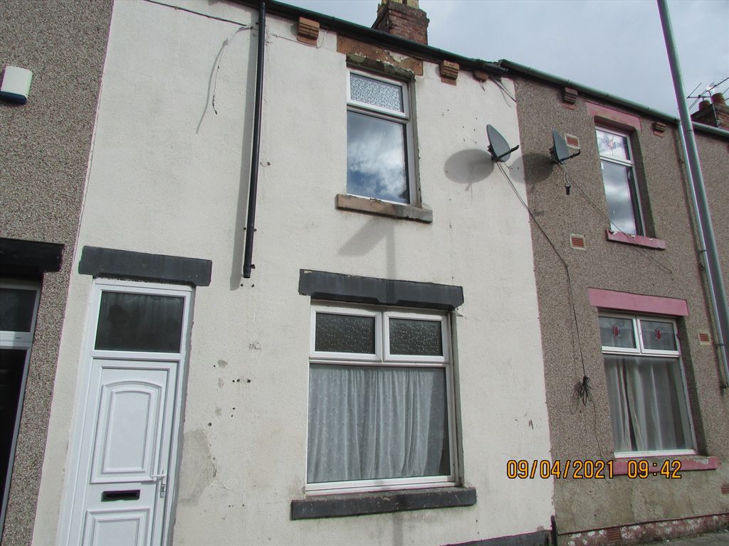 2 bed terraced house to rent in St Oswalds Street, Raby Road