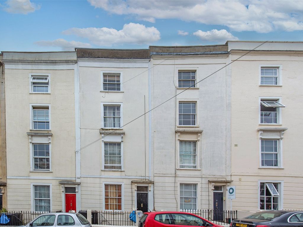 1 bed flat for sale in Meridian Place, Bristol BS8 Zoopla