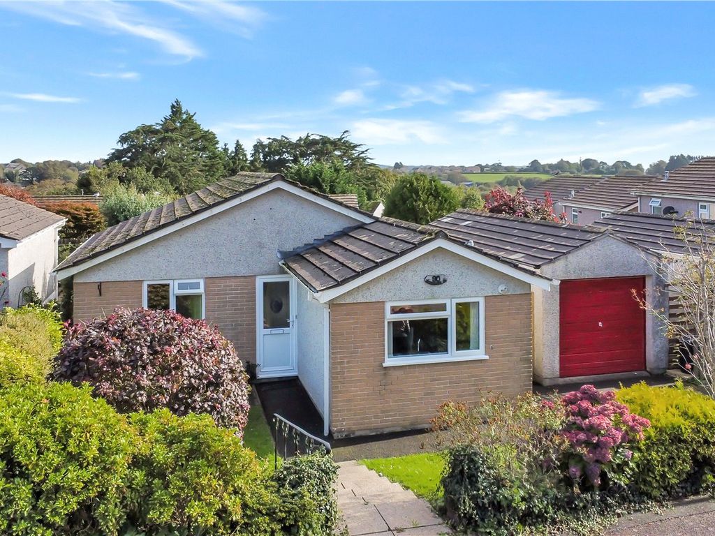 2 bed bungalow for sale in Woodgate Road, Liskeard, Cornwall PL14, £