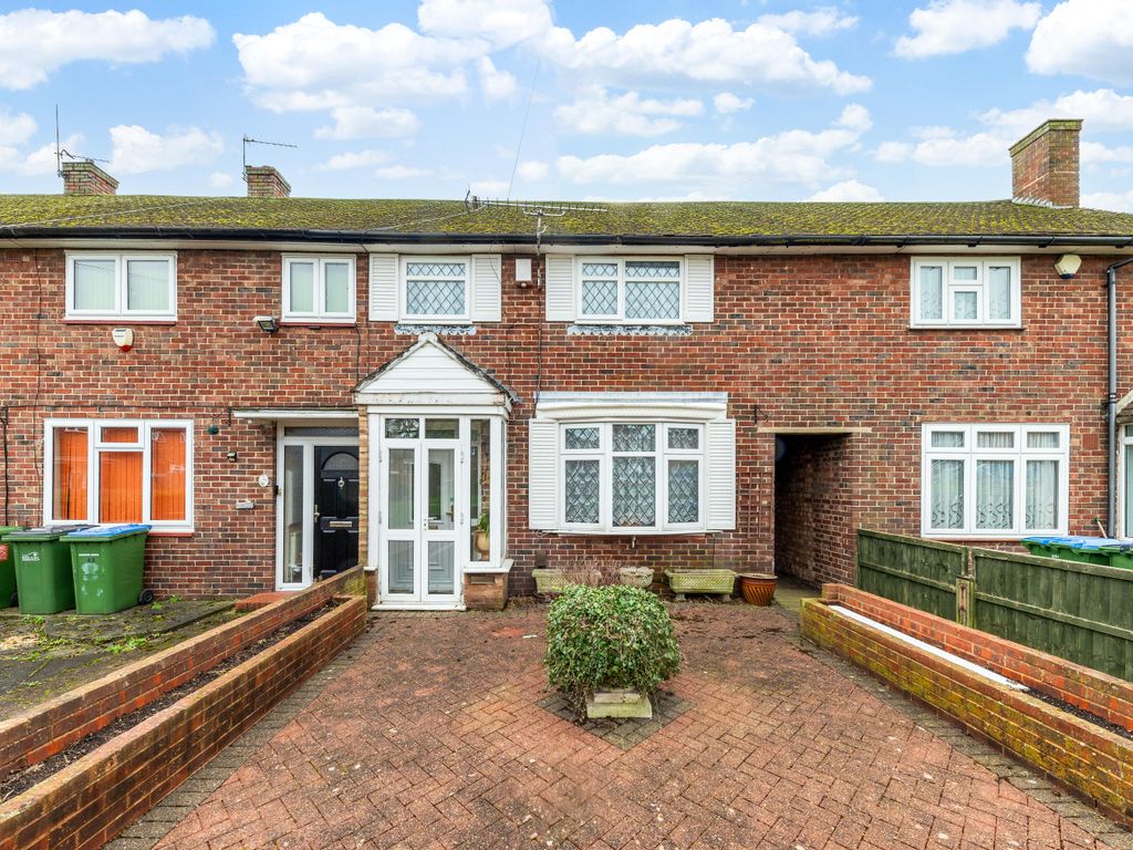3 bed terraced house for sale in Anstridge Road, London SE9, £400,000