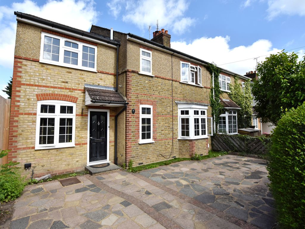 Second Avenue, Watford WD25