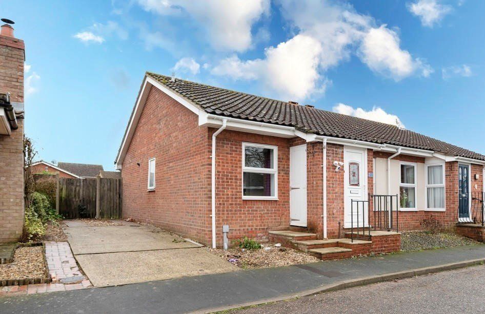 2 bed semidetached bungalow for sale in Millway, Wymondham NR18 Zoopla