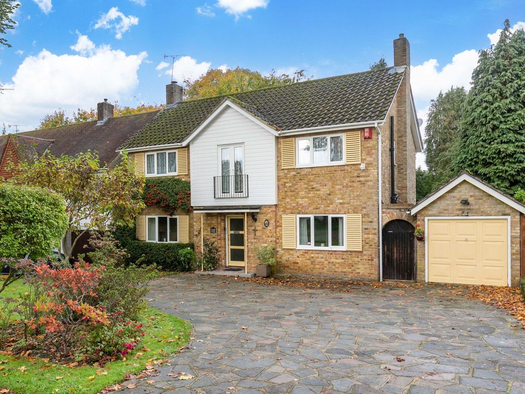 Milton Mount Avenue Pound Hill Crawley RH10  