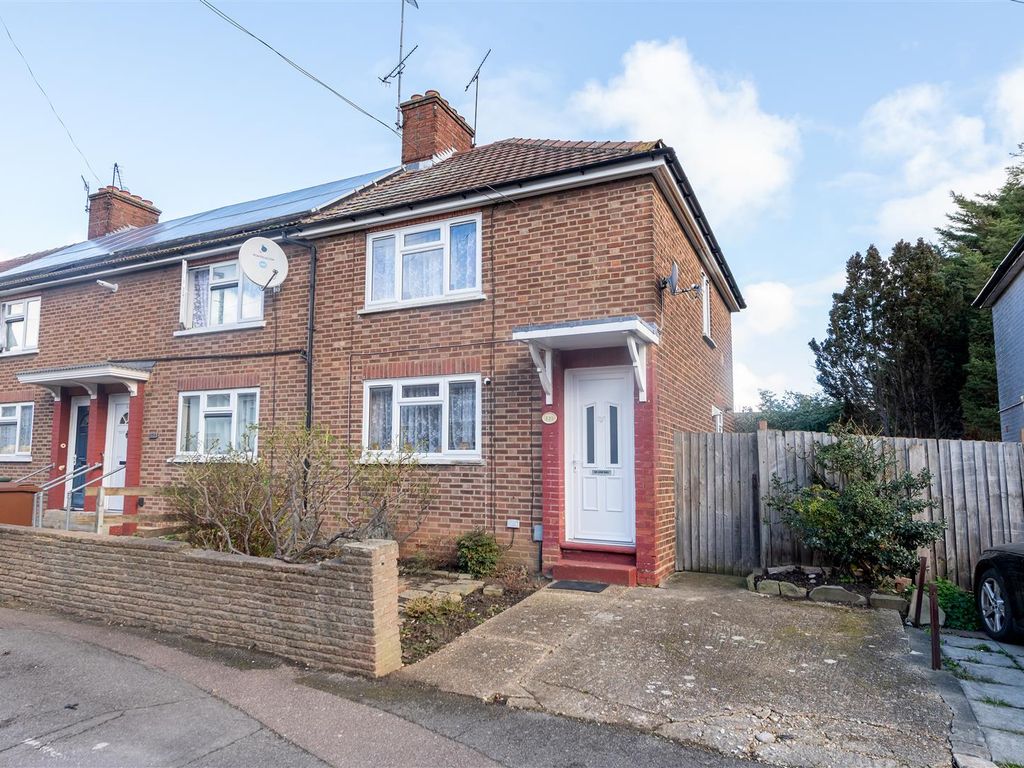 3 bed end terrace house for sale in Sturge Avenue, London E17 Zoopla