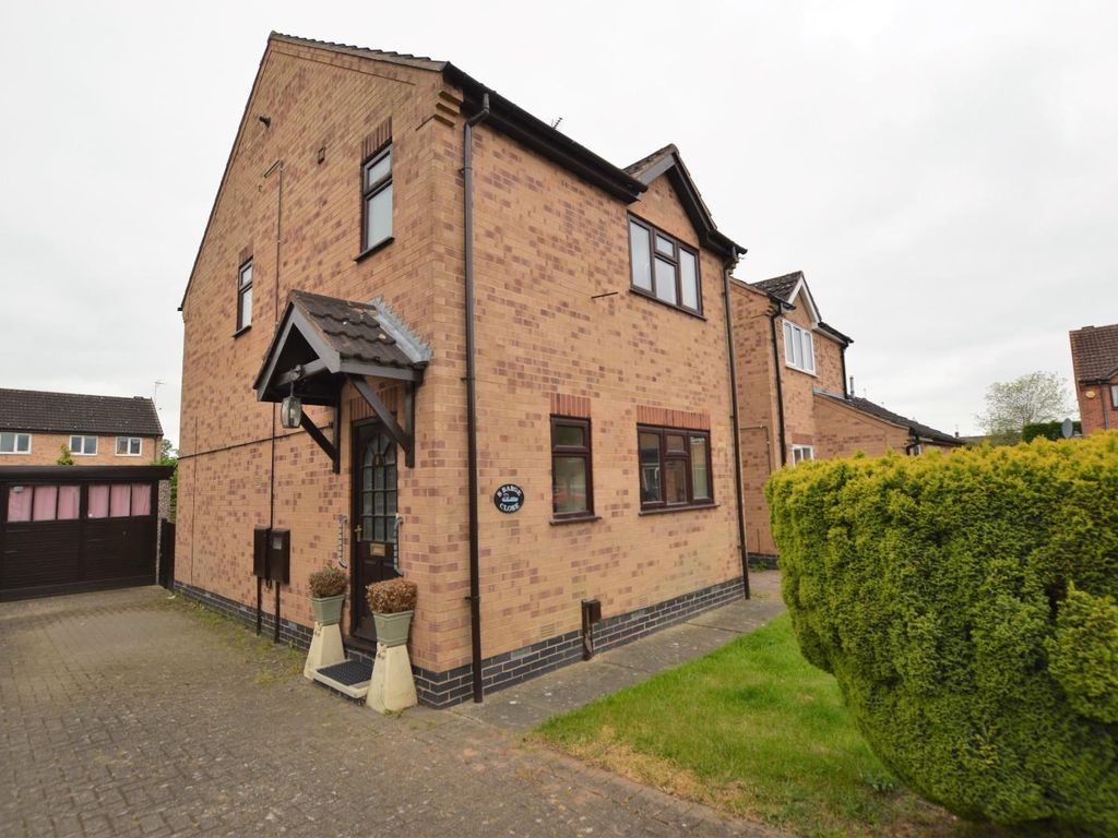 3 bed detached house for sale in Barge Close, Wigston LE18 Zoopla