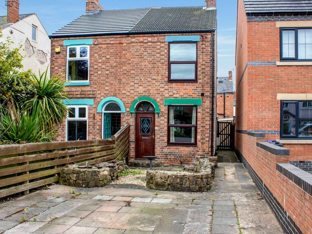 3 bed semidetached house for sale in East Street, Long Eaton