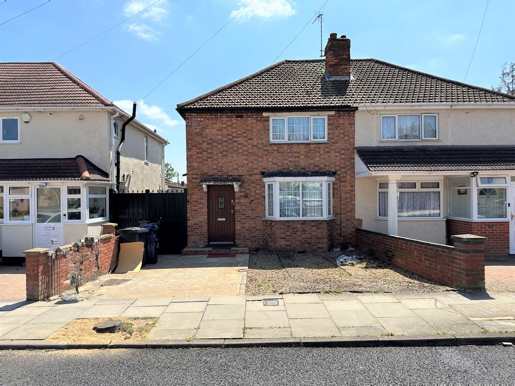 4 bed semidetached house for sale in Killowen Avenue, Northolt UB5 Zoopla