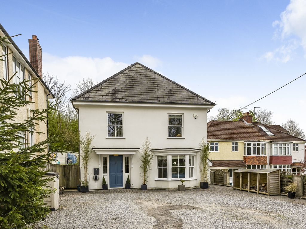 4 bed detached house for sale in Portway, Swansea SA3, £