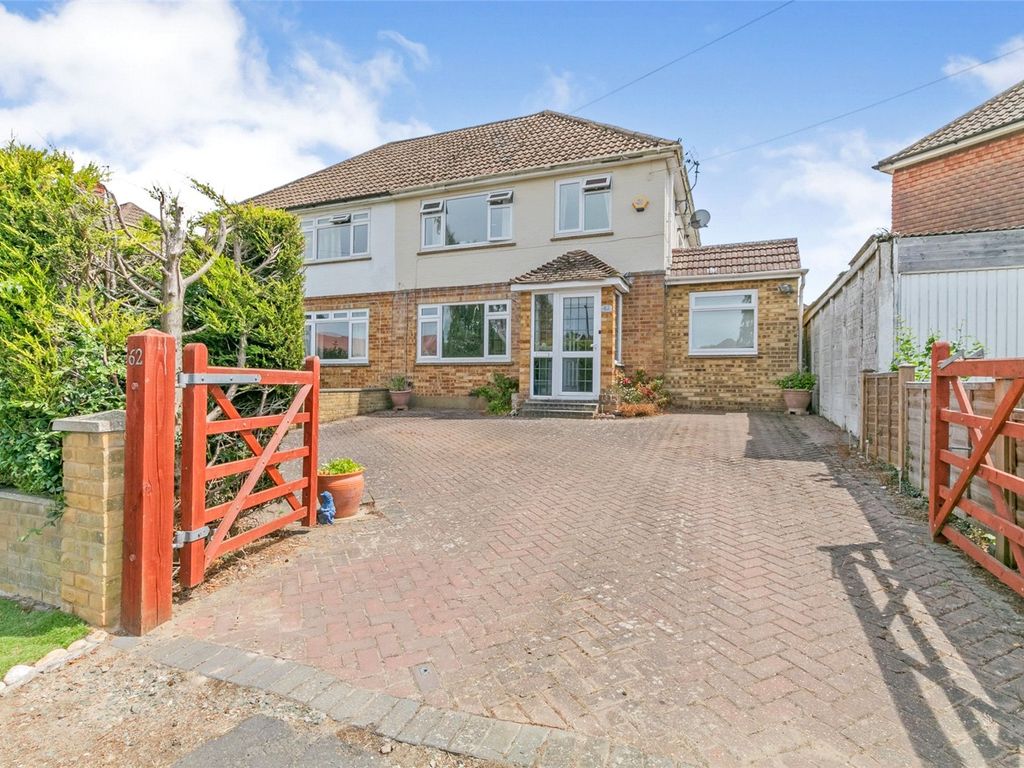3 bed semidetached house for sale in Stockett Lane, Coxheath
