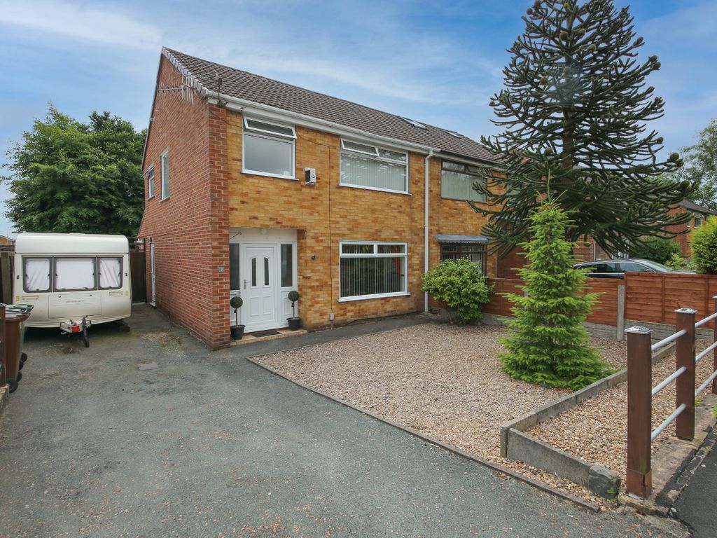 3 bed semidetached house for sale in Kingston Close, Wigan, Lancashire