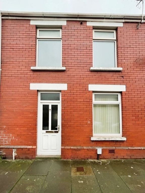 3 bed property to rent in Rees Street, Port Talbot SA12, £750 pcm Zoopla