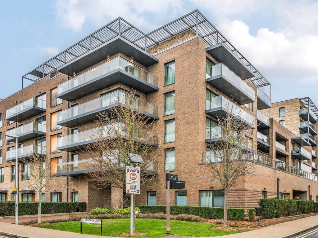 2 bed parking/garage for sale in Handley Drive, Kidbrooke Village