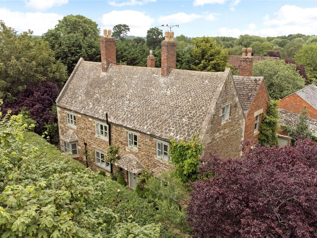 6 bed detached house for sale in Church Road, Egleton, Oakham, Rutland