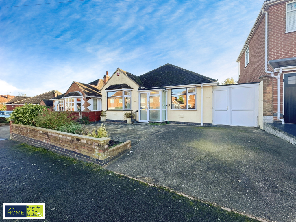 3 bed detached bungalow for sale in Westdale Avenue, Glen Parva, Leicester LE2, £250,000 Zoopla