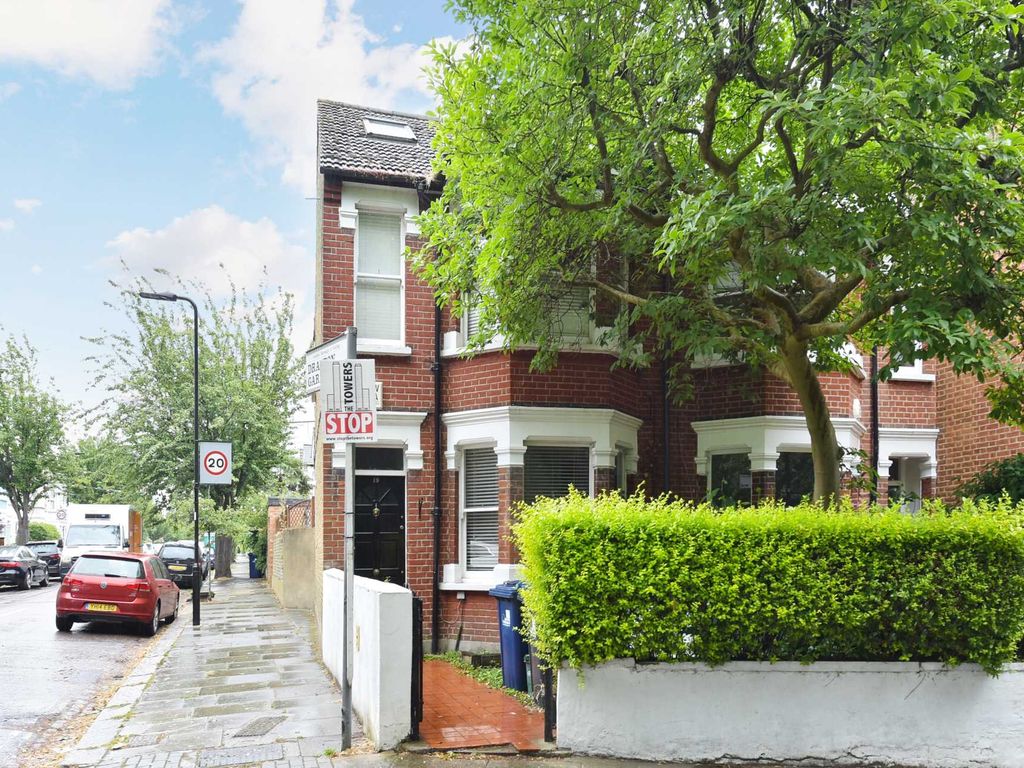 4 bed end terrace house for sale in Drayton Green, Ealing W13 Zoopla