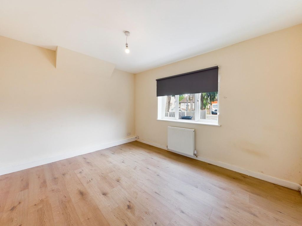 4 bed property for sale in Whitley Wood Lane, Reading RG2 Zoopla