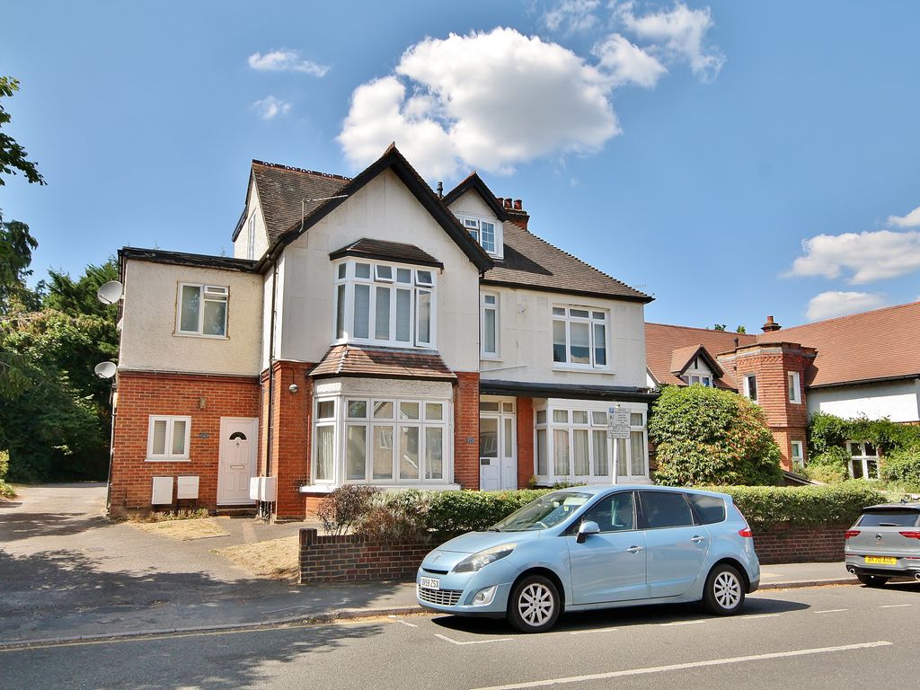 York Road, Woking, Woking, Surrey GU22  