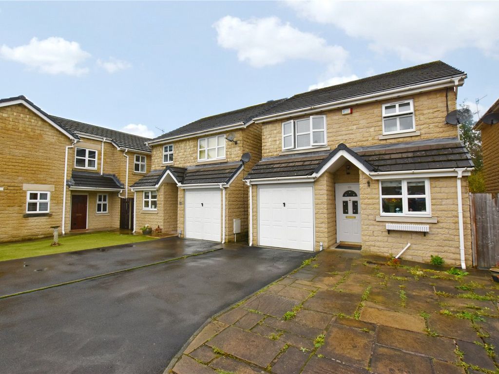 3 bed detached house for sale in Woolley Bridge Road, Hadfield, Glossop
