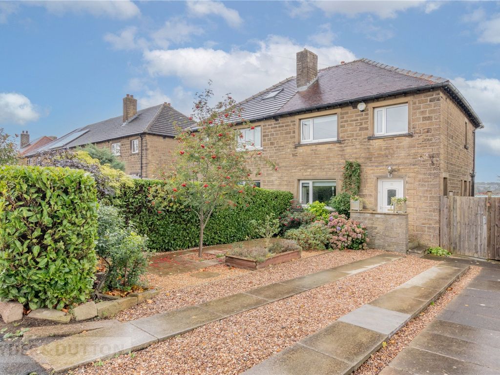 3 bed semidetached house for sale in Sycamore Avenue, Golcar