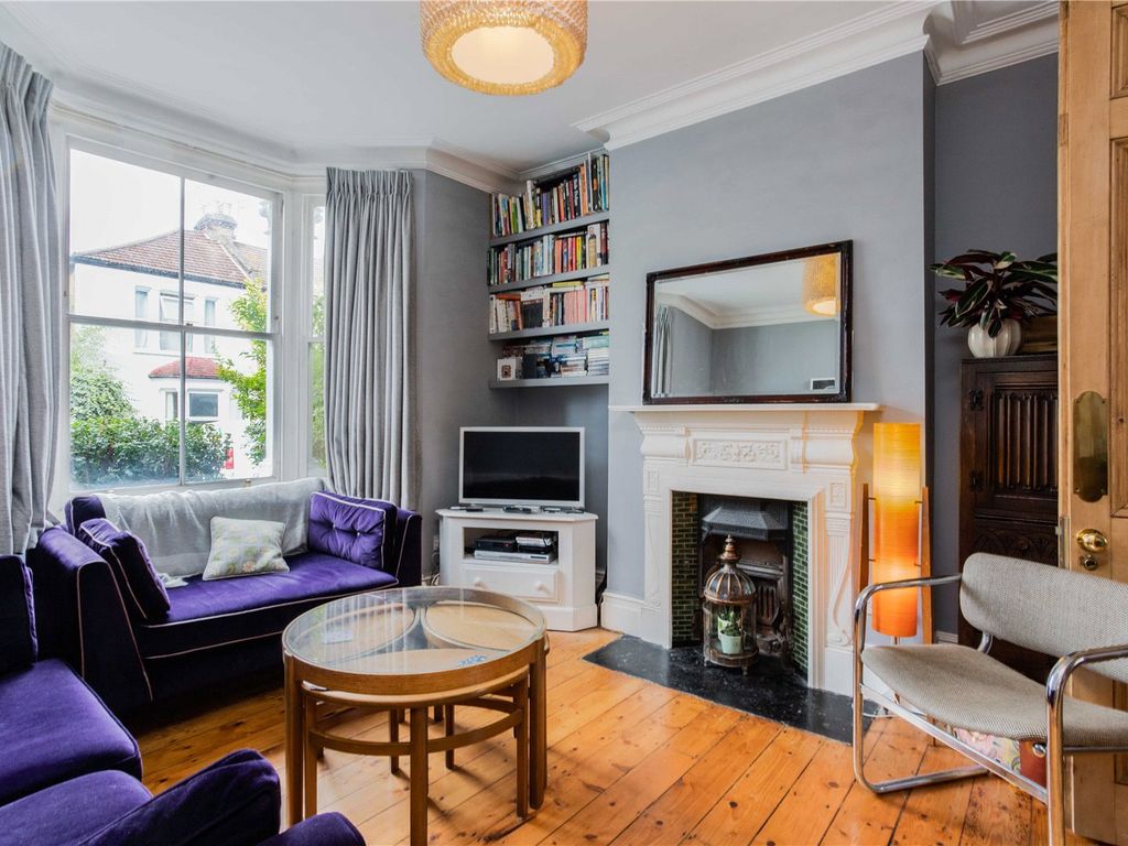 Granville Road, London N13  