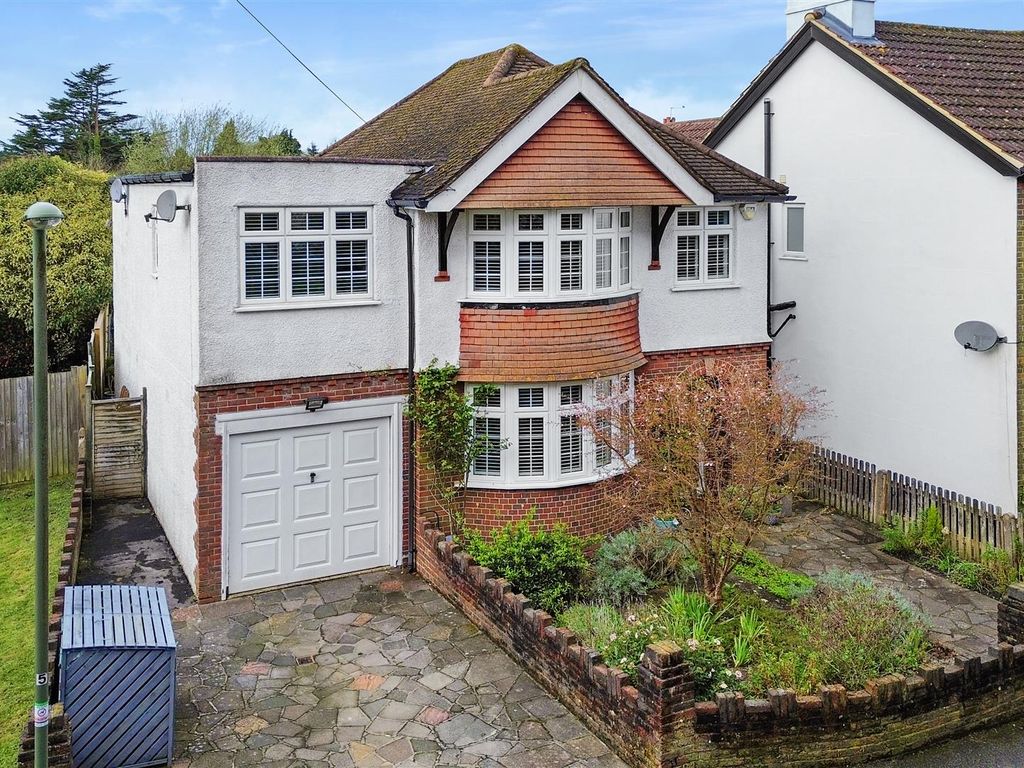 4 bed detached house for sale in Shrubland Road, Banstead SM7, £799,950