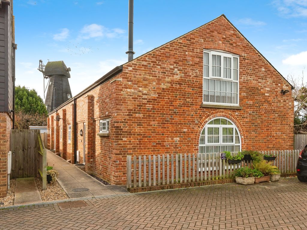 2 bed semidetached house for sale in Jersey Farm Close, Herne Bay CT6, £465,000 Zoopla