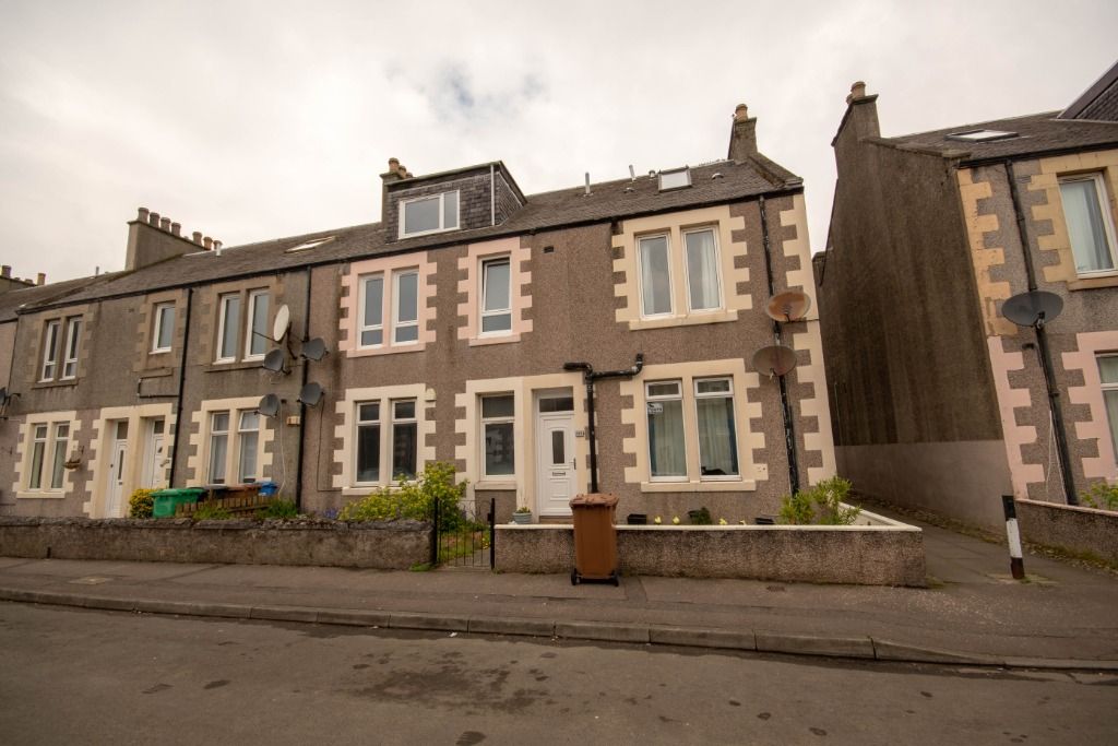 2 bed to rent in Taylor Street, Methil KY8 Zoopla