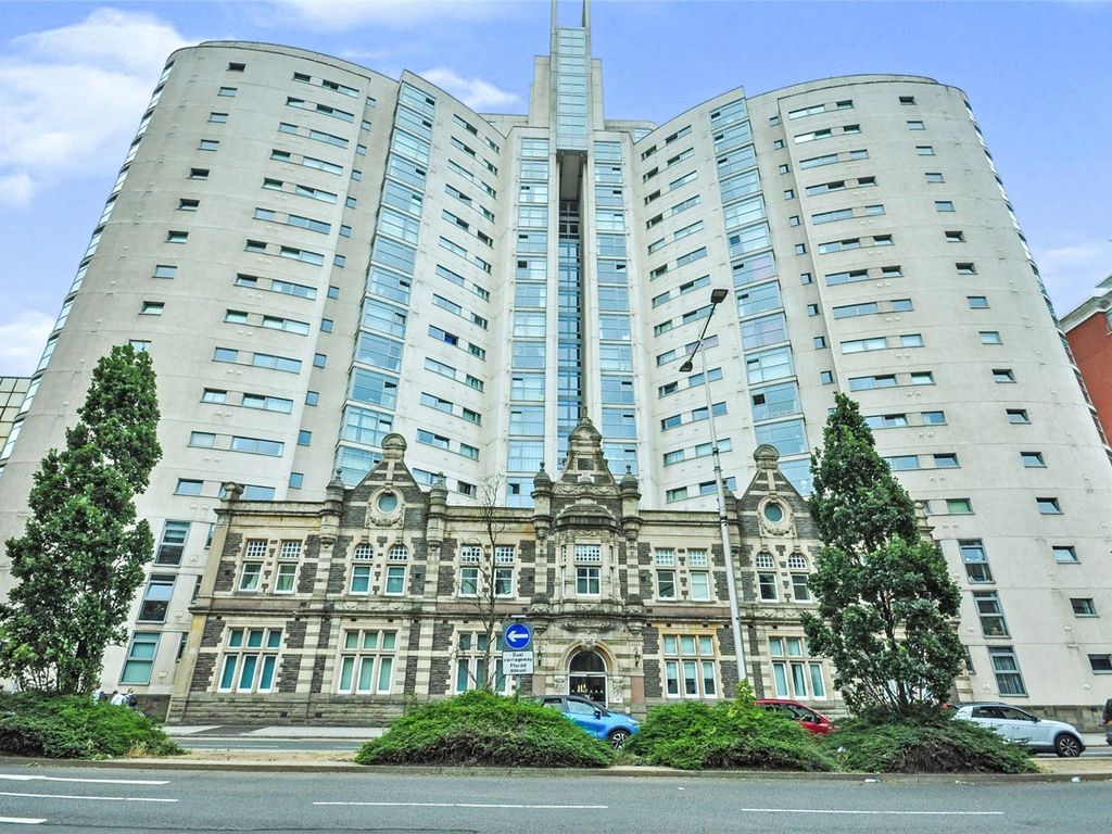 1 bed flat for sale in Altolusso, Bute Terrace, Cardiff, Caerdydd CF10