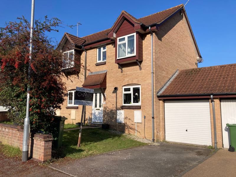 3 bed semidetached house for sale in Laburnum Way, Yeovil BA20 Zoopla