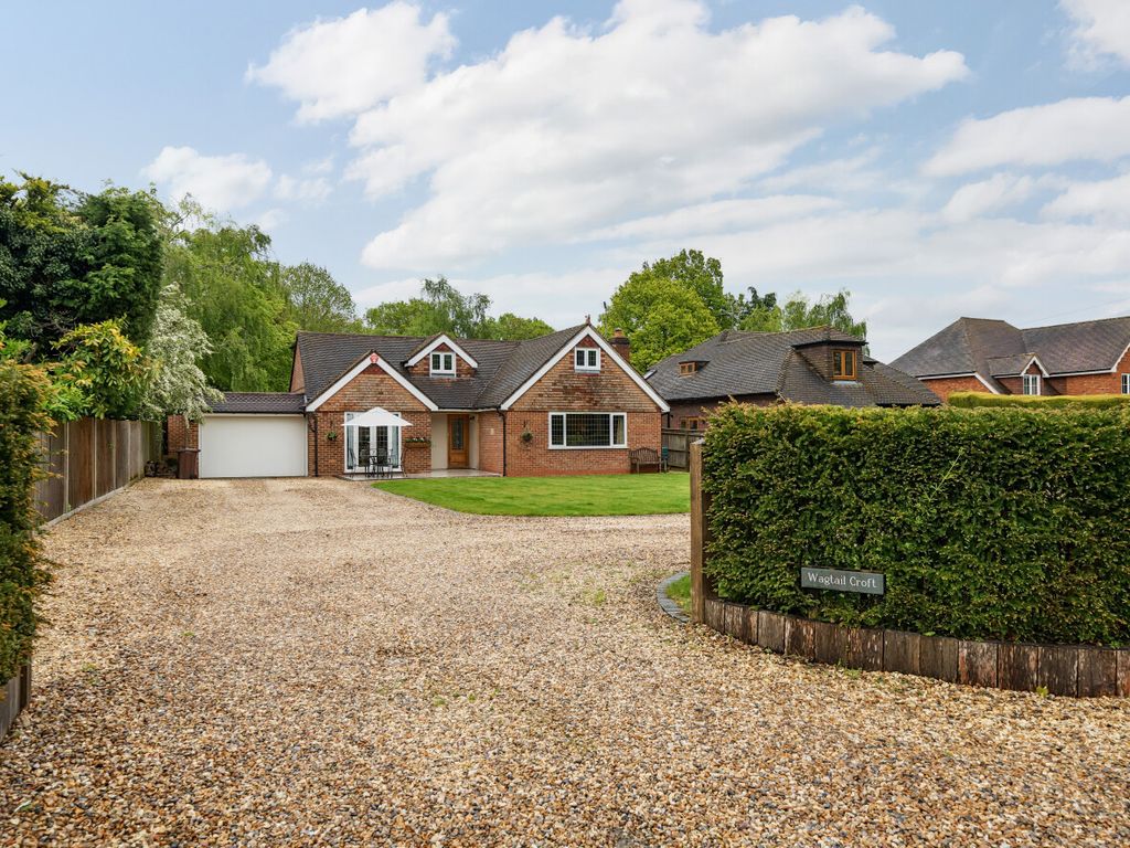 5 bed detached house for sale in Doles Lane, Wokingham, Berkshire RG41